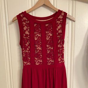 Candalite Lace Maxi Dress